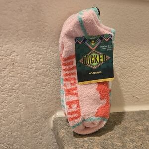 Wicked Pink and Orange No-Show Socks 4 pairs Nwt